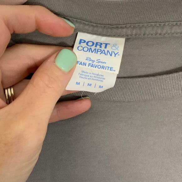 Braves Tshirt‎ - Picture 2 of 3